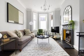 The Streatham Hill Wonder - Spacious 4BDR House with Garden and Terrace